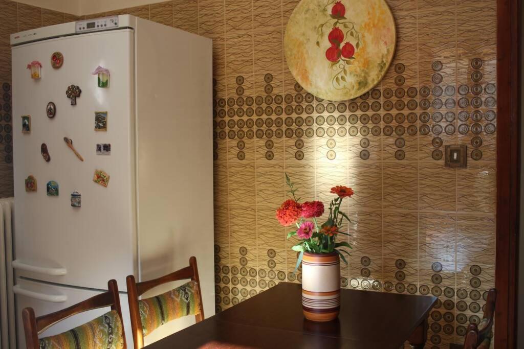 Velia Guesthouse Kalavryta Exteriör bild