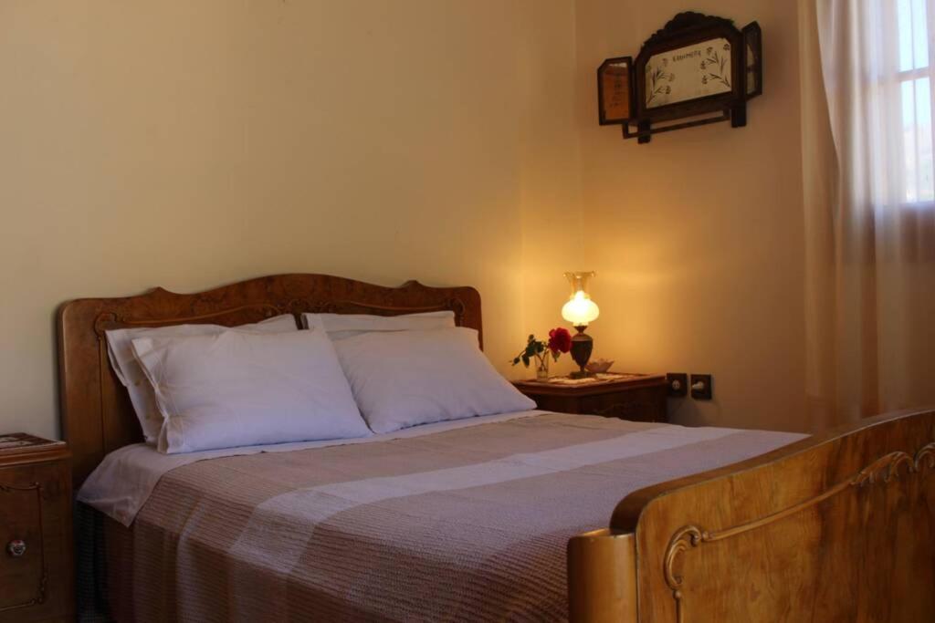 Velia Guesthouse Kalavryta Exteriör bild